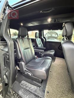 دودج جراند كارافان